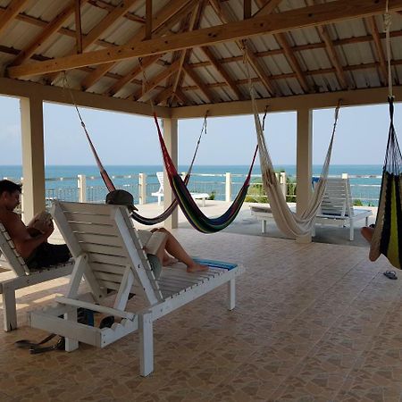 Caye Caulker Beach Hotel Ngoại thất bức ảnh